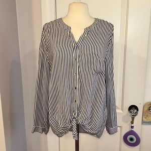 New Joie top in perfect condition